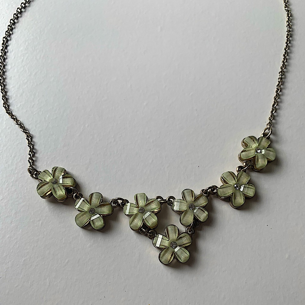 Claire’s Floral Statement Necklace